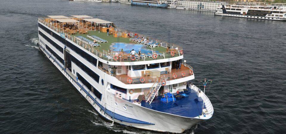 4 Days Nile Cruise From Aswan to Luxor - Egypt Nile Cruise Tours