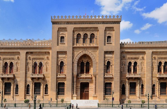رحلة إلى متحف الفن الإسلامي ومنطقة الدرب الأحمر التاريخية