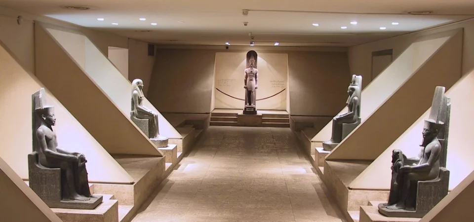 Luxor Museum and Mummification Museum