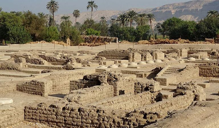 The Great Monuments of Minya