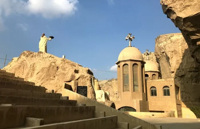 Visite d'une journée au monastère de Saint-Simon le Tanneur