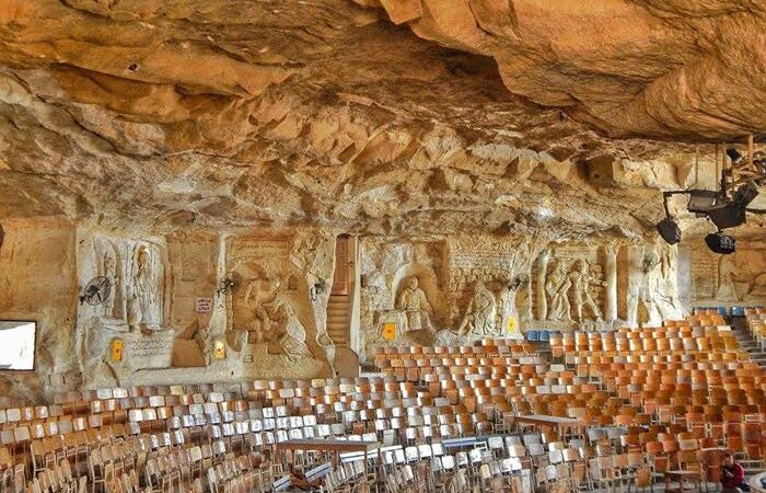 Visite d'une journée au monastère de Saint-Simon le Tanneur