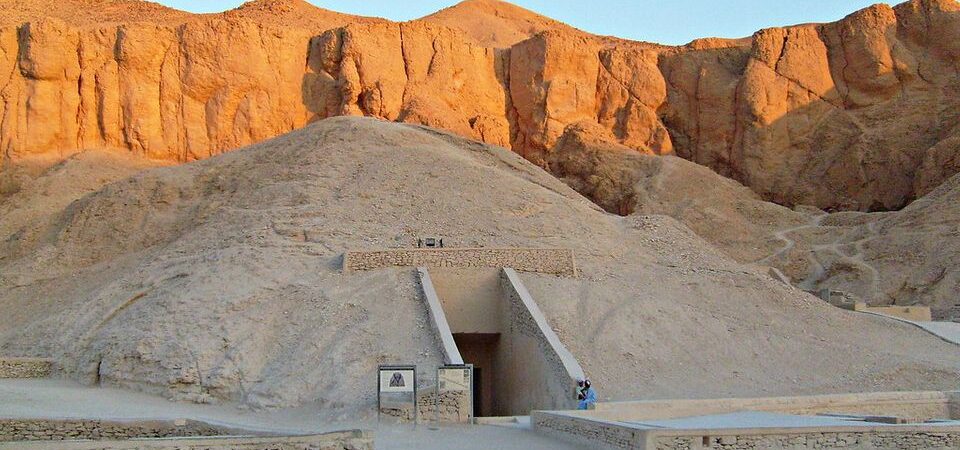 Day tour to Valley of the Kings