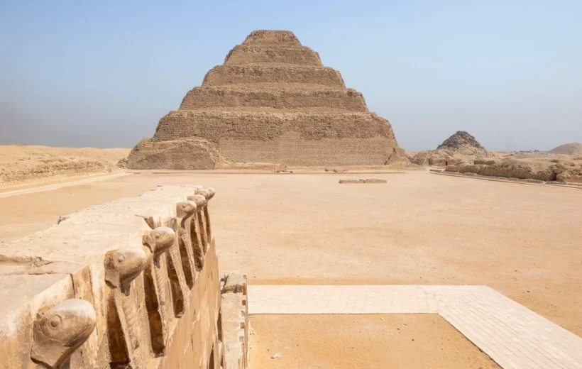 رحلة الأهرامات في الجيزة وسقارة وممفيس
