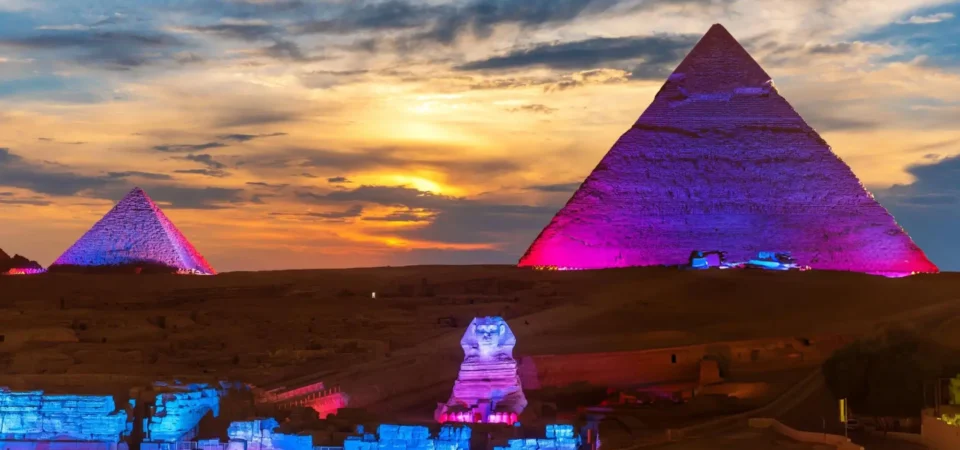 Spectacle son et lumière des Pyramides de Gizeh