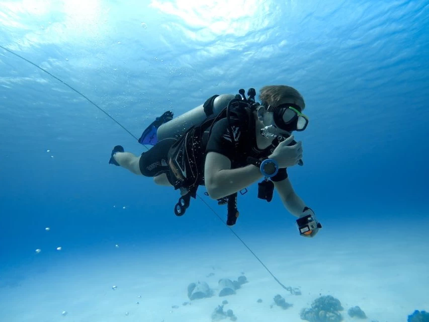 diving