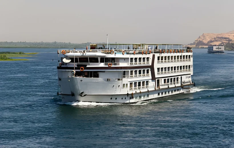 Amoura Dahabiya Nile Cruise 4 Giorni